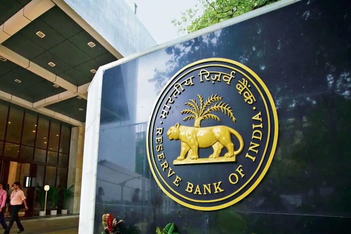 RBI allows working capital loans for manufacturers using gold as input
